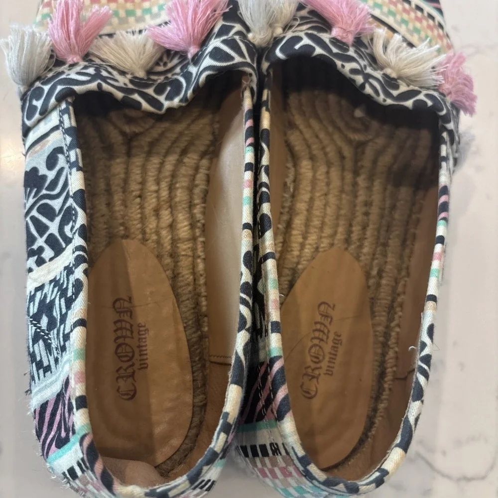 Crown Vintage Platform Espadrilles Womens SZ 8.5M Multicolor Fabric Tassels Boho